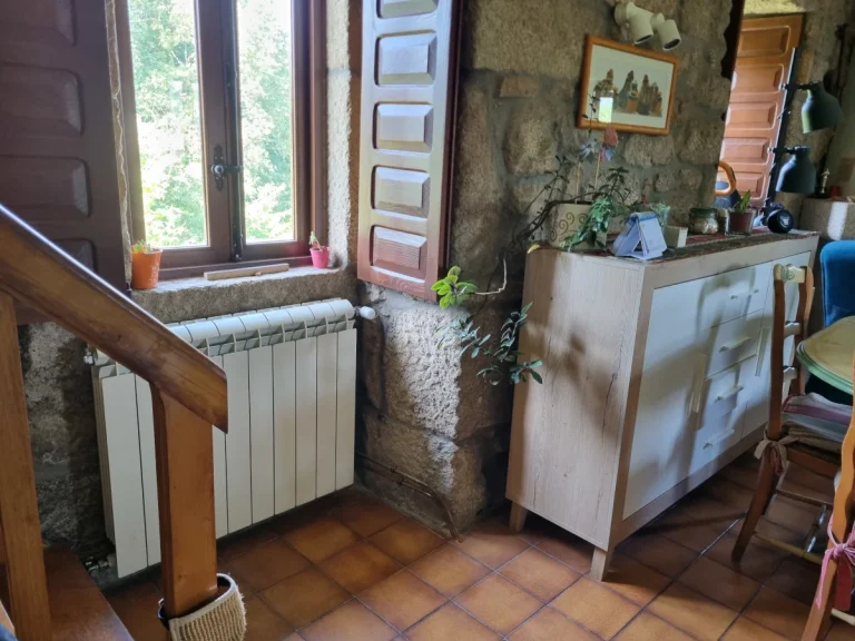 Instalación de radiador en Cangas por Morrazo Clima